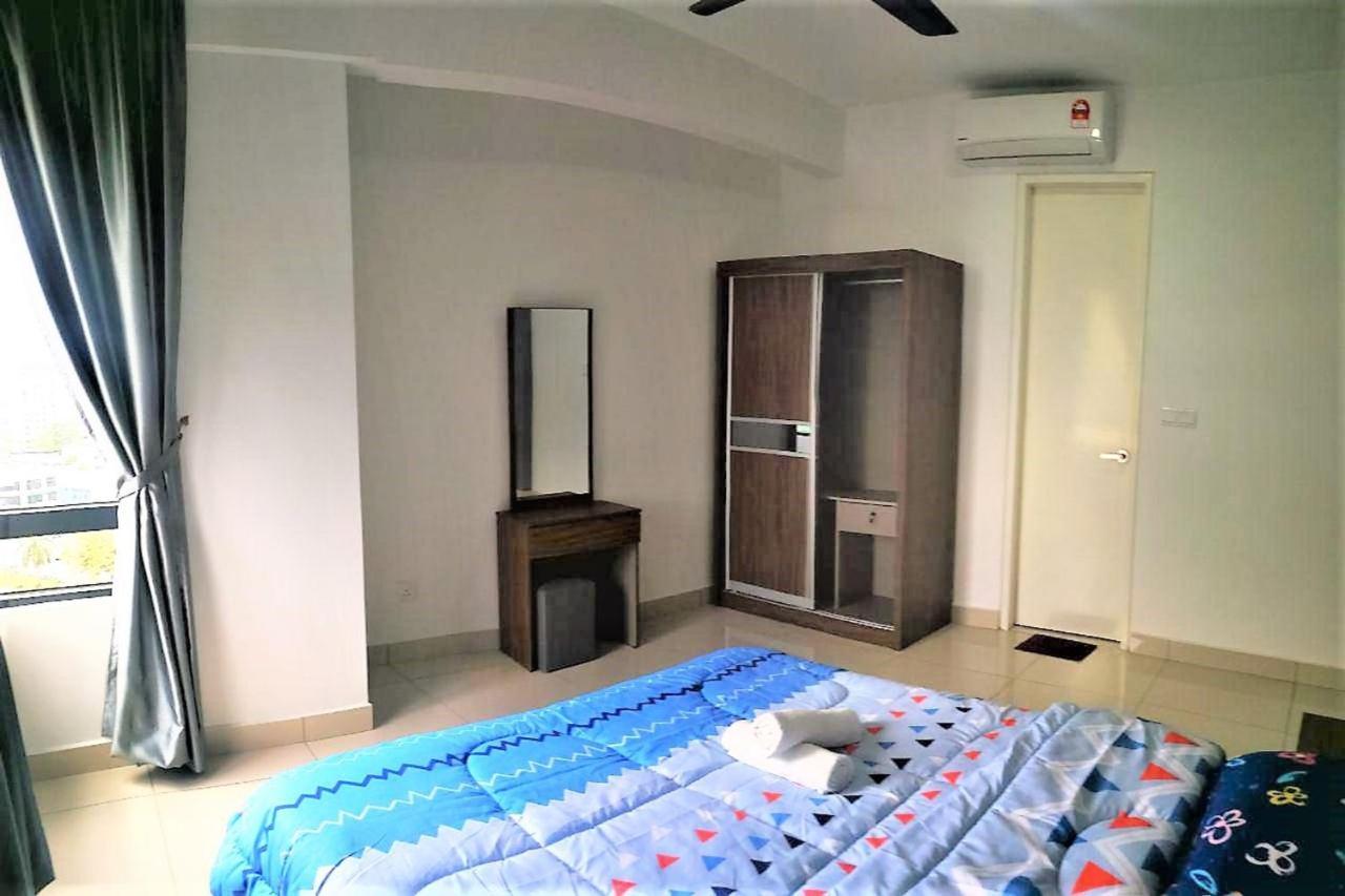 Miracle Woodsbury Habour Place 버터워스 외부 사진
