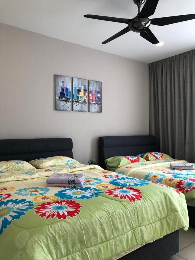 Miracle Woodsbury Habour Place 버터워스 외부 사진