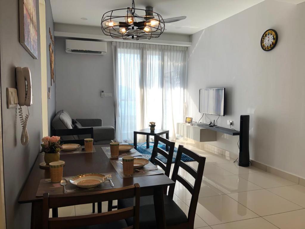 Miracle Woodsbury Habour Place 버터워스 외부 사진