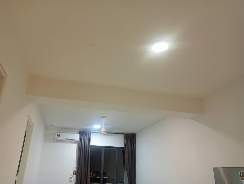 Miracle Woodsbury Habour Place 버터워스 외부 사진